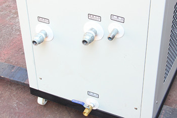 為什么有些用戶使用工業冷水機時很費電？