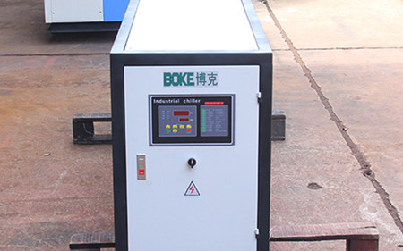 怎么解決螺桿式冷水機(jī)斷水故障？